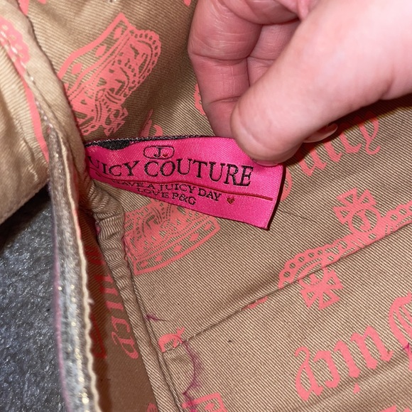 *SOLD* RARE AUTHENTIC Y2K JUICY COUTURE HAND BAG - Picture 5 of 7